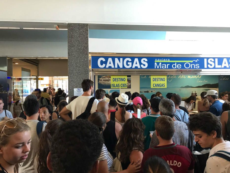 Prohiben el desembarco de turistas en Cíes