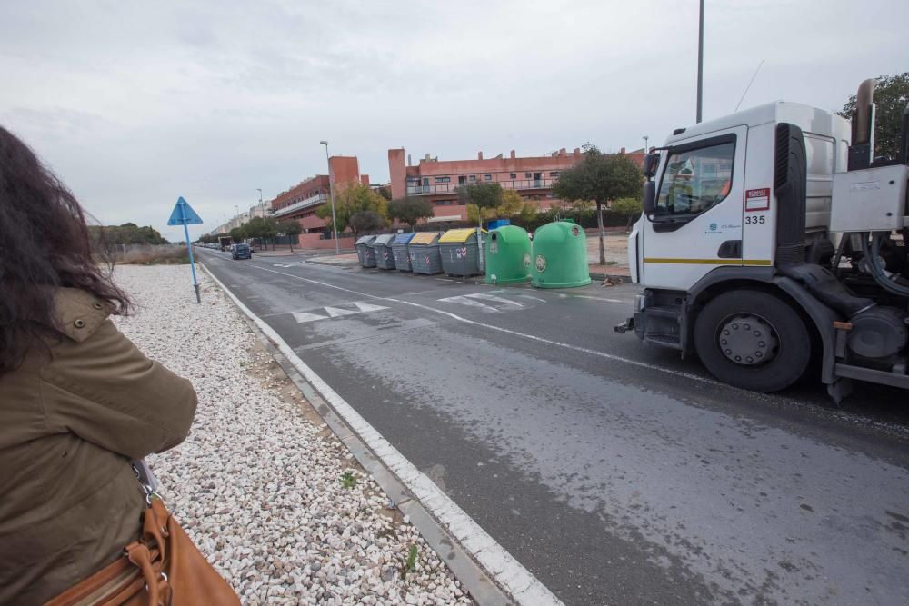 Trasiego de camiones hacia el PAU 5