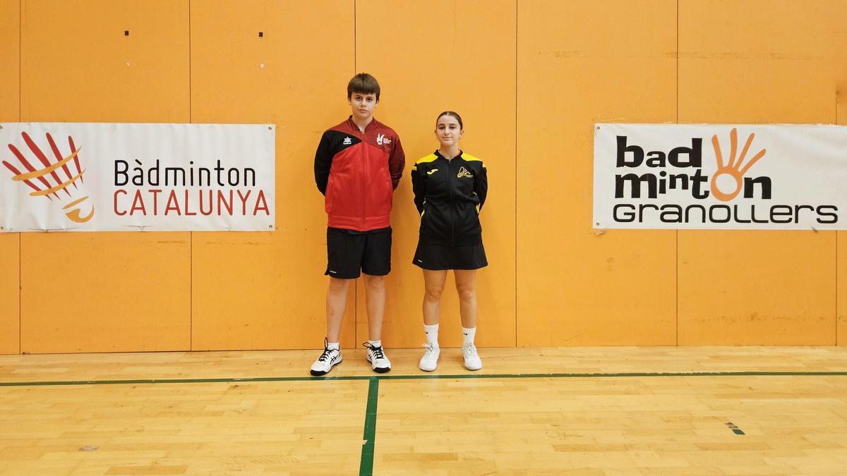 Arnau y Naia en el Máster Sub-15 de bádminton celebrado en Granollers.