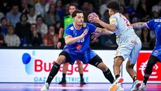 Ian Barrufet y la 'magia' de Marcos Fis no bastan a los Hispanos