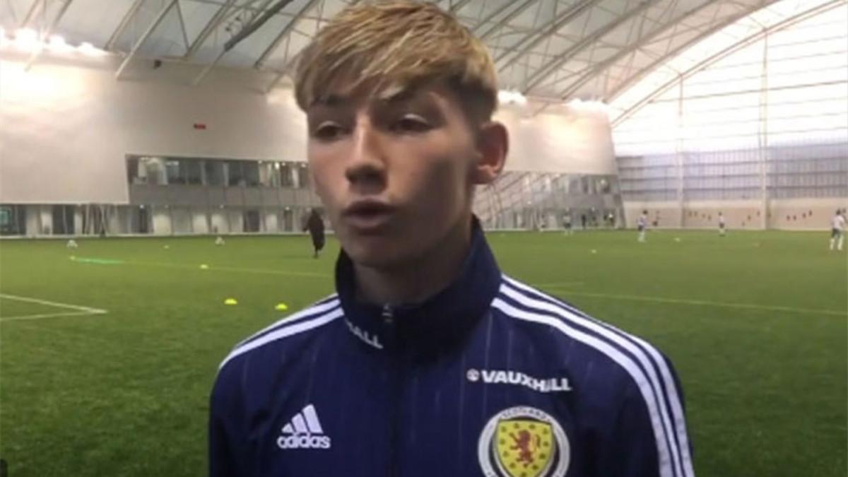 Billy Gilmour interesa al Chelsea y al Barcelona