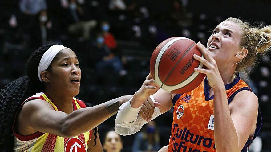 Gülich, ayer, durante su debut con Valencia Basket.