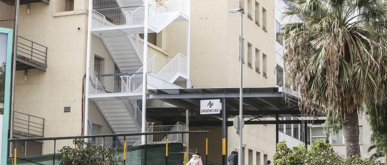 La agresión se produjo en el servicio e Urgencias del Hospital General de Alicante.