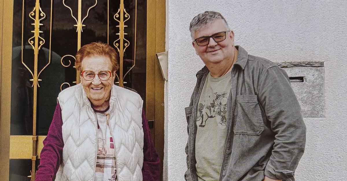 La Iaia Angeleta i Pep Nogué, en una imatge extreta del llibre.