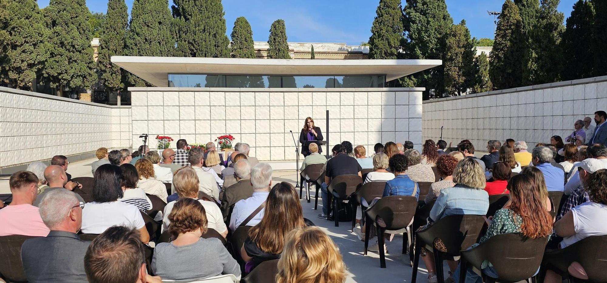 Homenaje de Tavernes de la Valldigna a los fusilados en Paterna