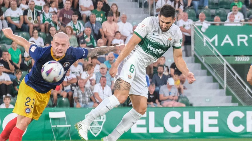 El Elche continúa su conquista