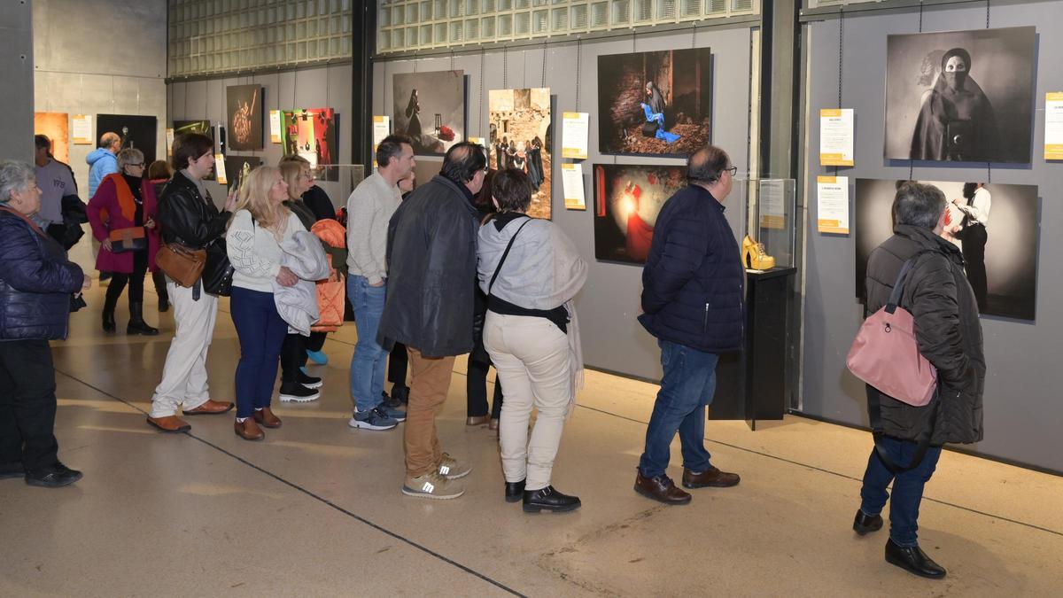 La exposición '29miradas' en el museo del Calzado de Elda