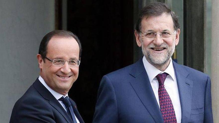 Hollande recibe a Rajoy en el Elíseo para aunar fuerzas a favor de la unión bancaria
