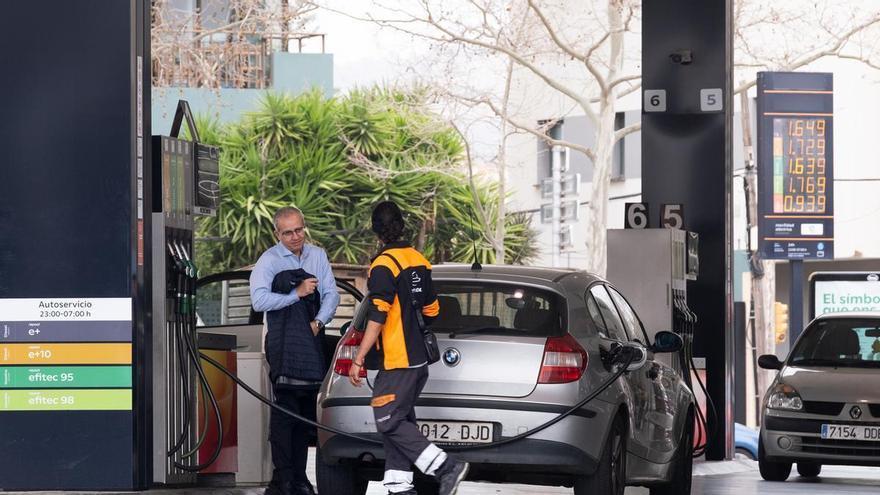 Las gasolineras llaman a la calma: no hay riesgo de desabastecimiento en Mallorca y garantizan el suministro