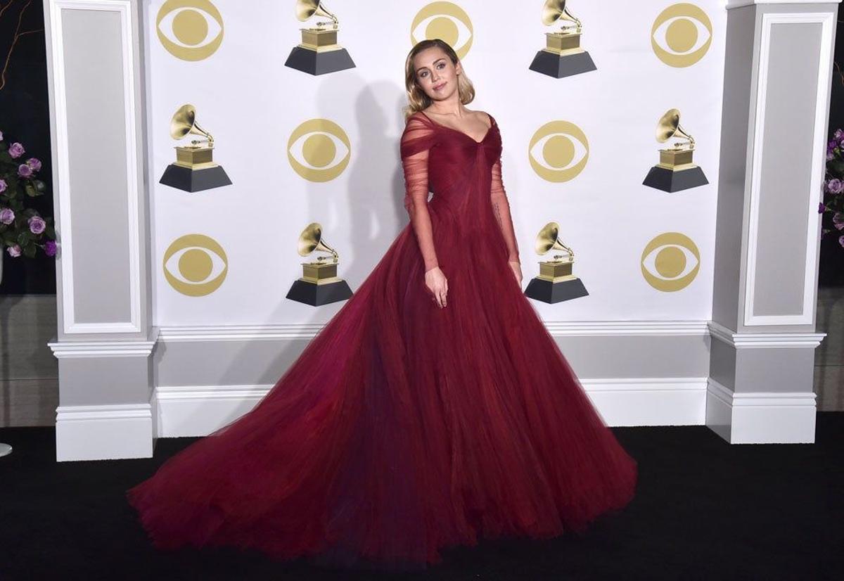 Miley Cyrus, espectacular en los Grammy 2018