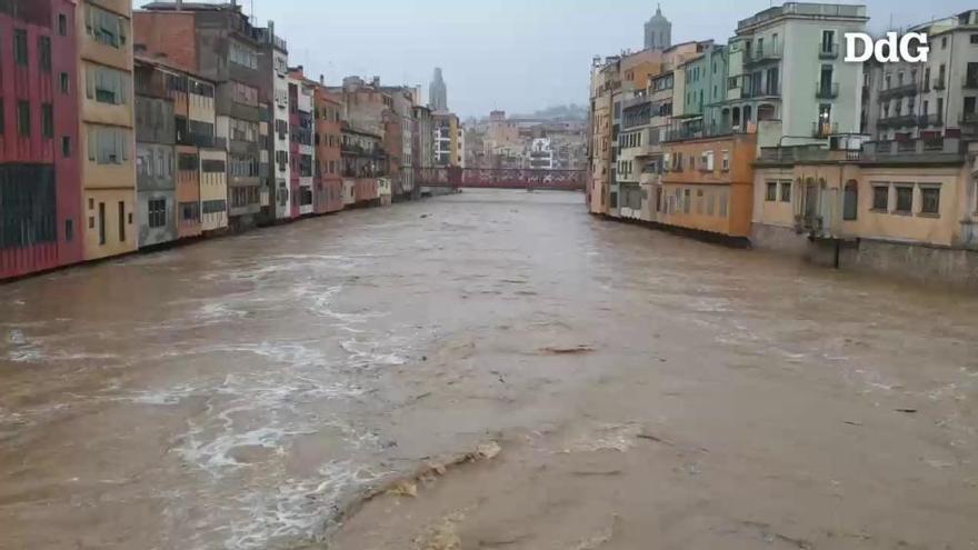 Vídeo: L'espectacular crescuda de l'Onyar a Girona