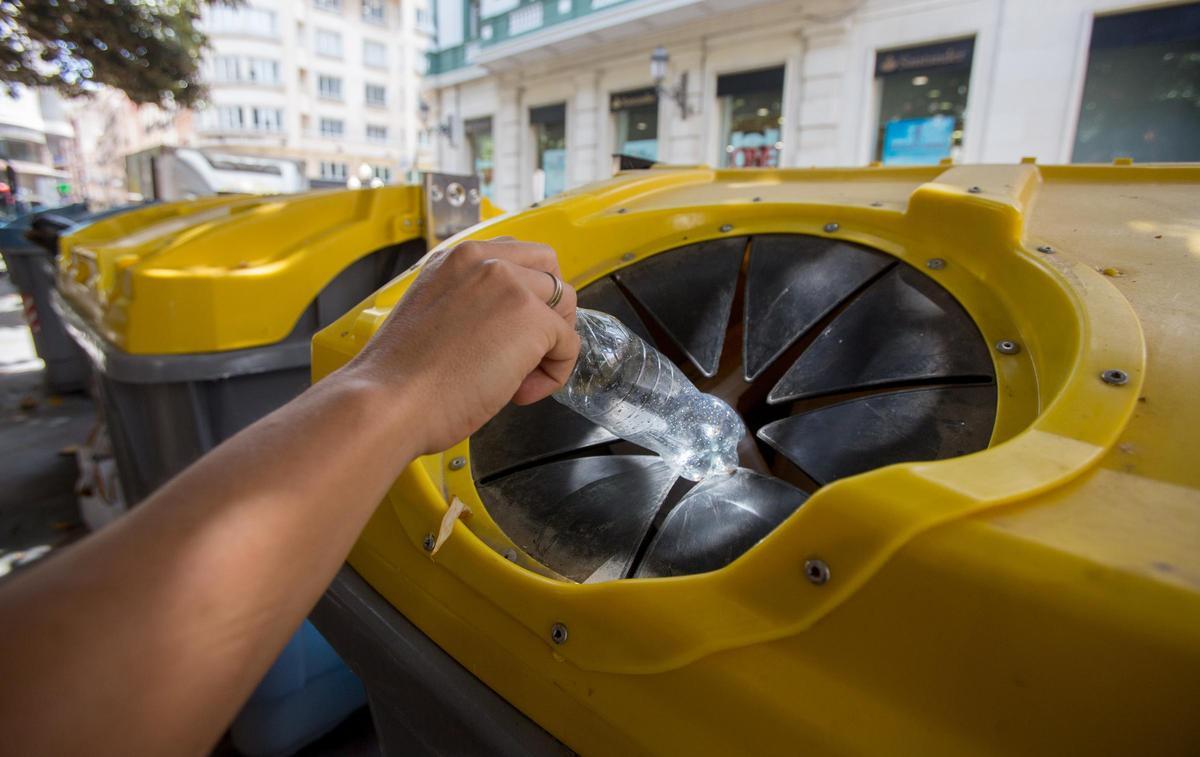 Los hoteles de la Costa Blanca se alían contra el plástico