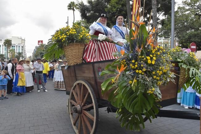 Romería de la Naval, desde el parque Santa ...