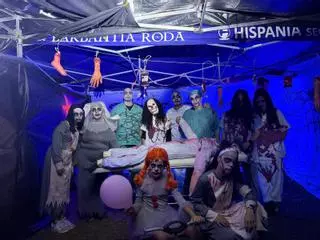 Muertos de miedo... y de risa: así vivieron 1.540 almas la terrorífica Andaina da Santa Compaña de Rianxo