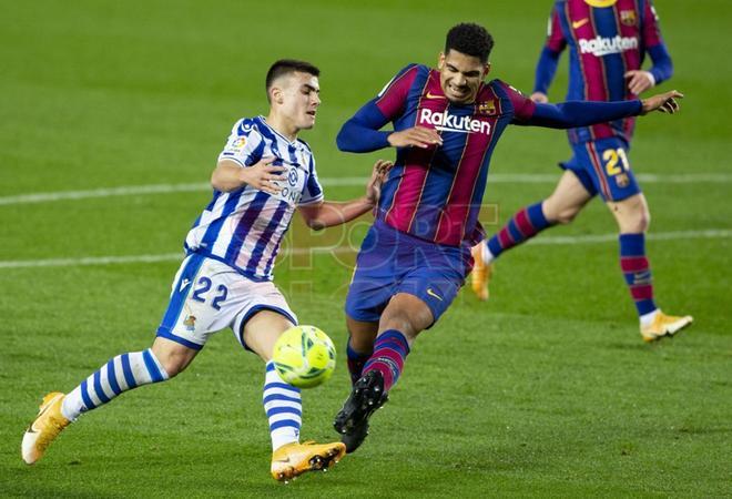 Imágenes del partido entre el FC Barcelona y la Real Sociedad correspondiente al partido adelantado de la  jornada 19 de LaLiga, disputado en el Camp Nou, Barcelona.