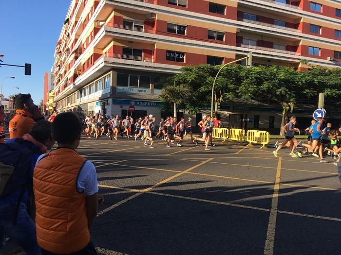 La salida de la HPS San Silvestre desde León y Cas