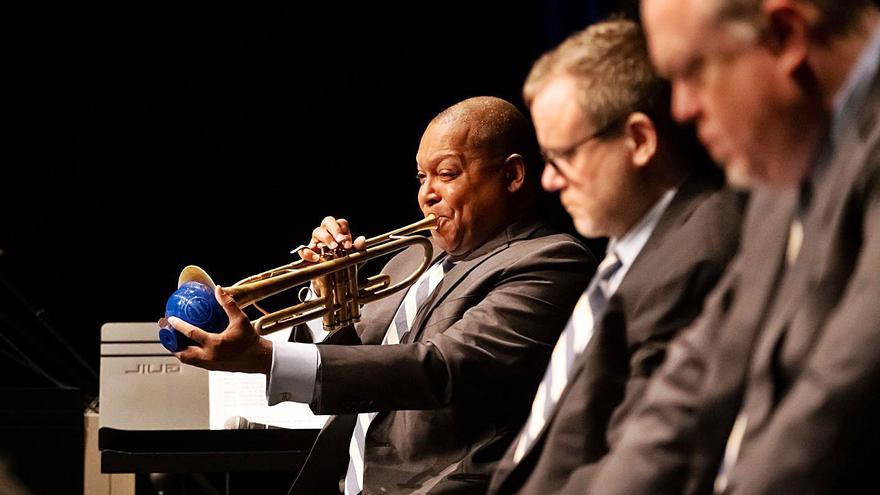 La Jazz at Lincoln Center Orchestra y Marsalis conquistan al público canario