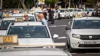 Élite Taxi colapsa el corazón de Santa Cruz y anuncia nuevas manifestaciones para el 19 de diciembre en Tres de Mayo