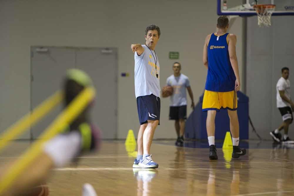 Primer entrenamiento del Herbalife Gran Canaria