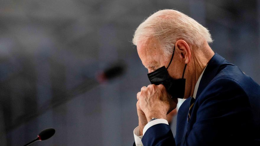 Joe Biden &quot;se duerme&quot; durante 30 segundos en una ponencia de la COP26 en Glasgow