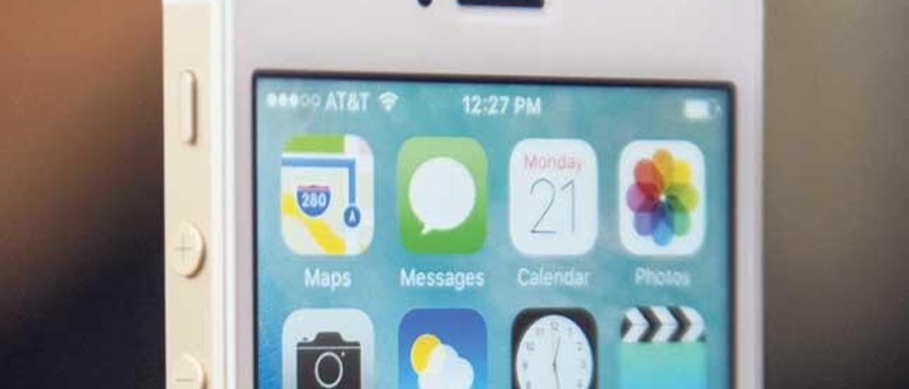 Apple presenta el iPhone para las masas