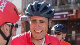 Miguel Induráin: "En mi época había etapas más largas, de seis a ocho horas de carrera. Ahora la televisión marca que tienen que ser más cortas e intensas"