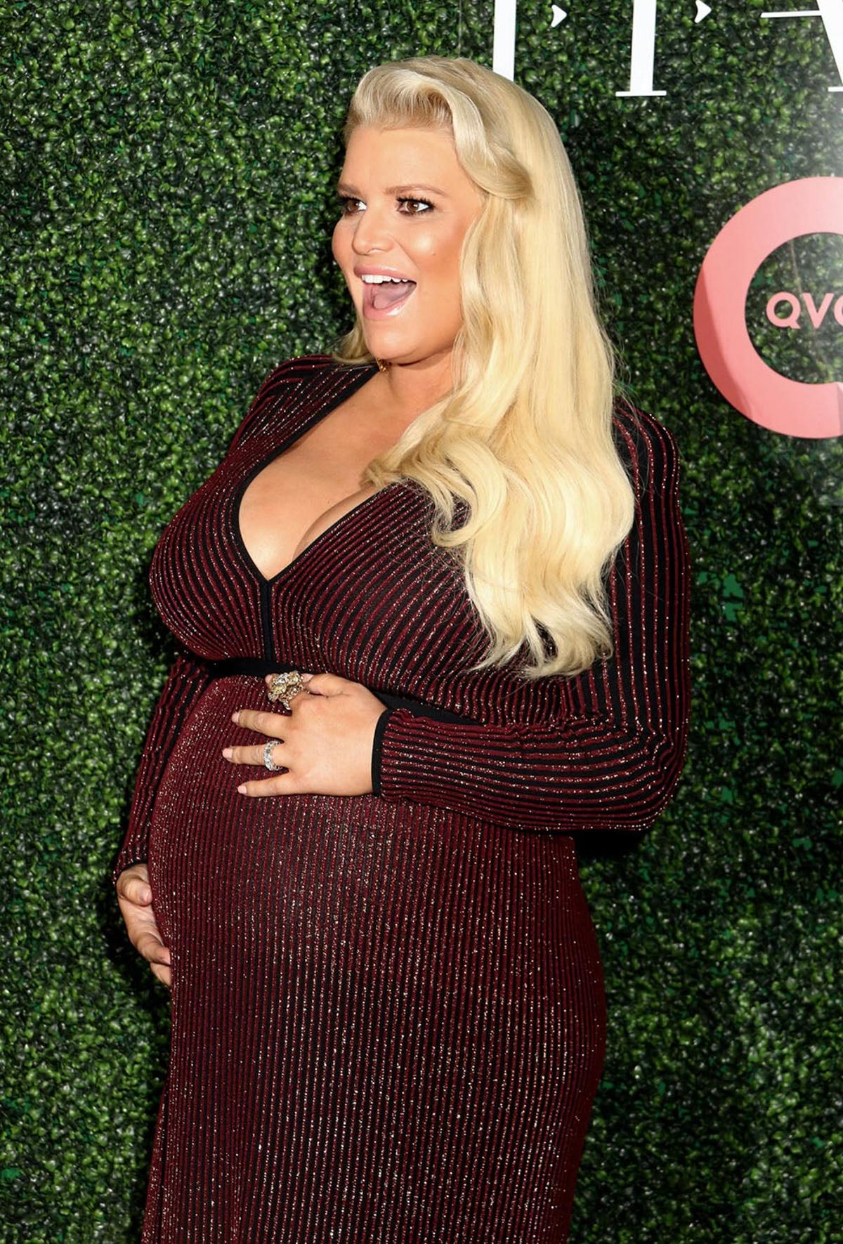 Jessica Simpson da consejos a embarazadas
