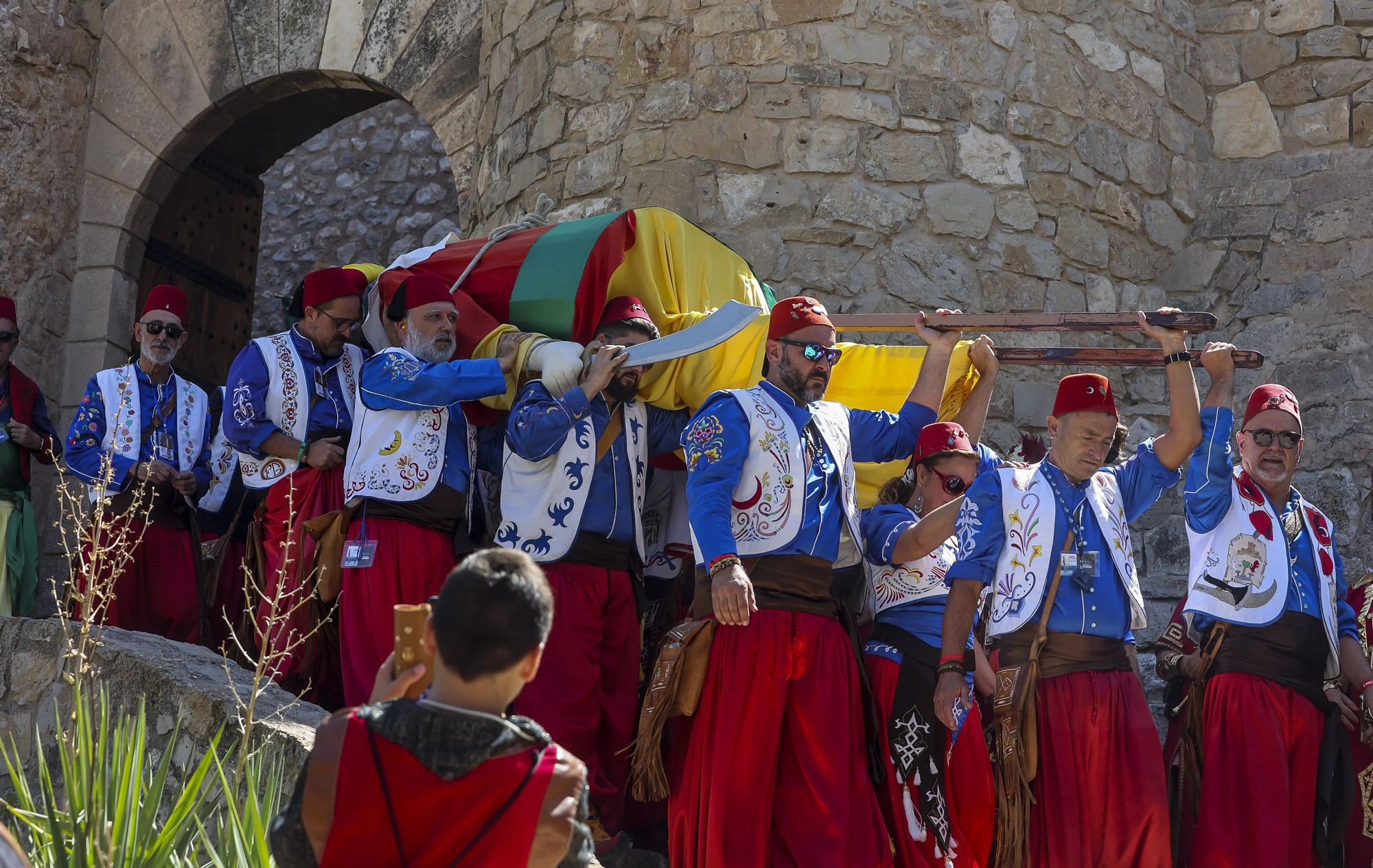 Embajada Moros y Cristianos Villena