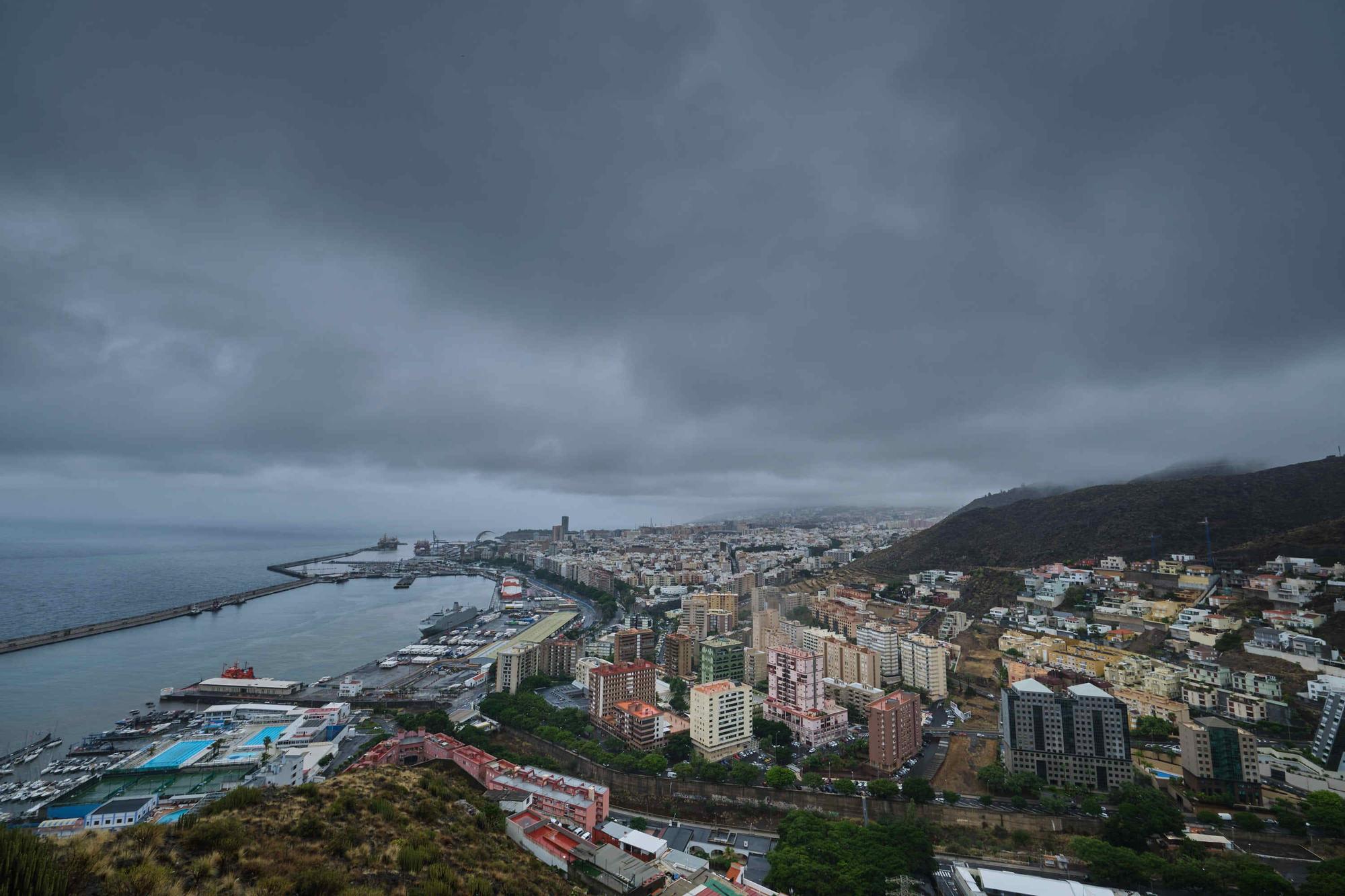 Efectos de la tormenta 'Hermine' en Tenerife