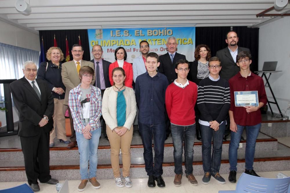 Entrega de premios de la Olimpiada Matemática Francisco Ortega en el IES El Bohio