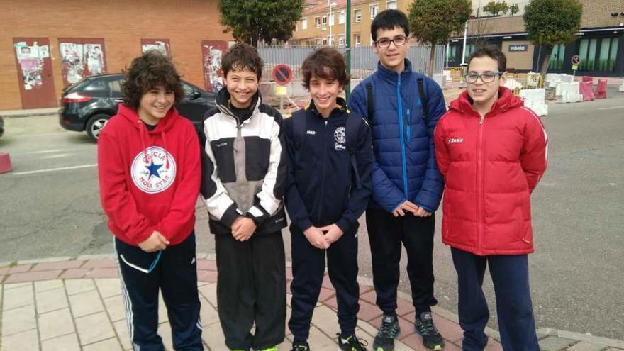 Los cinco zamoranos que competirán en la primera selección de Castilla y León Infantil.