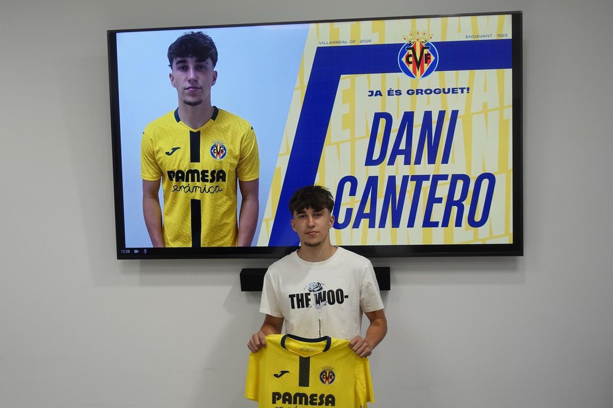 Dani Cantero, a su llegada al Villarreal, en el que militará en el filial.