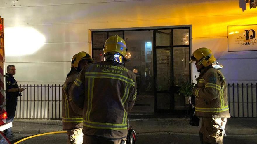 Incendio en un restaurante de la plaza Marrón