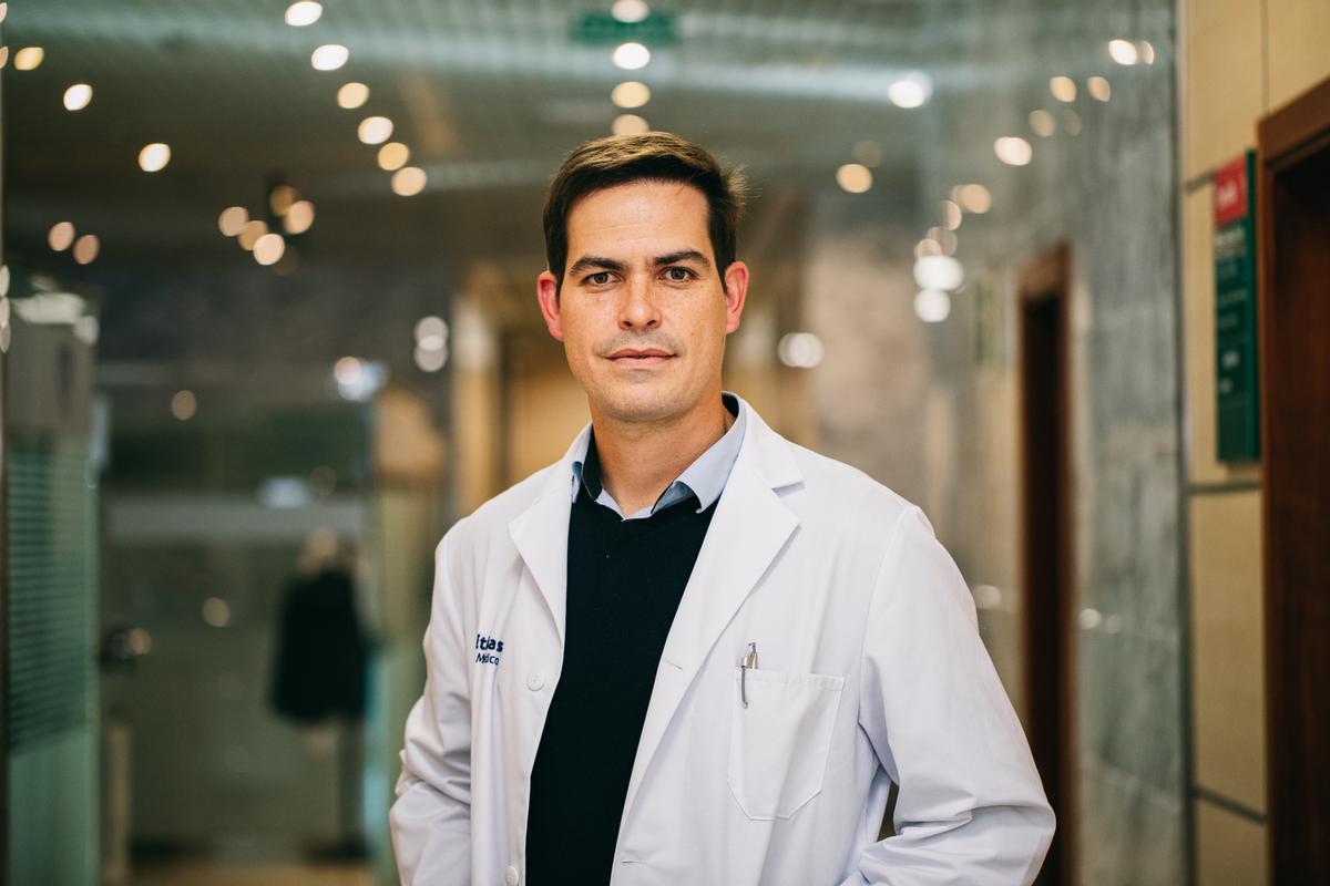 El Dr. Nelson Díez, urólogo de Vithas Valencia 9 de Octubre.