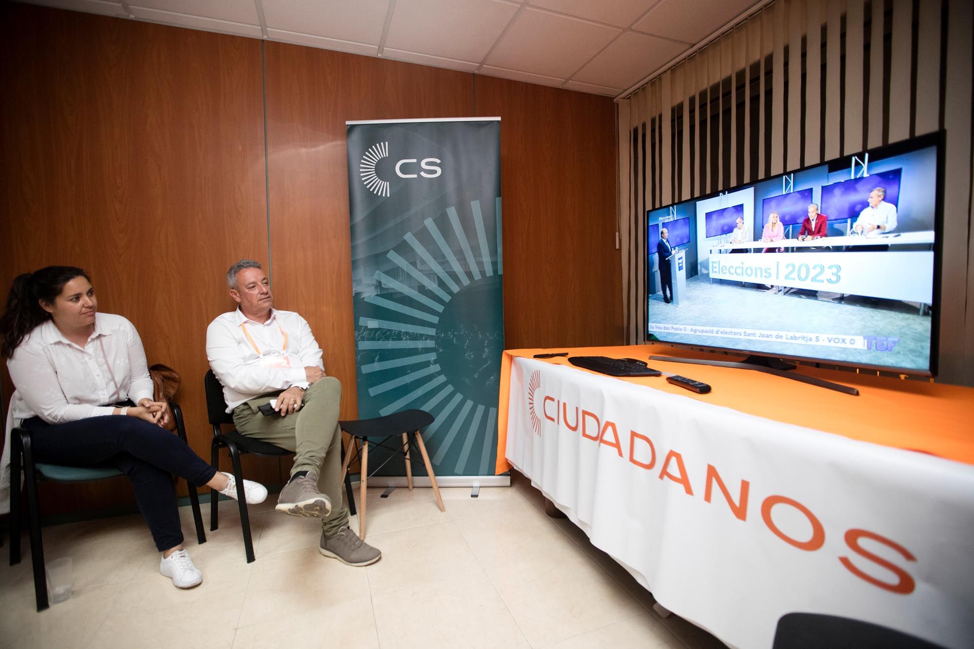 Noche electoral en la sede de Ciudadanos Ibiza