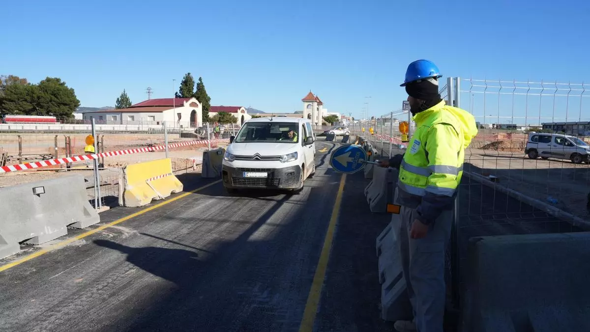 Aviso a conductores: Adif prepara nuevos desvíos al tráfico por las obras del  al puerto de Castellón