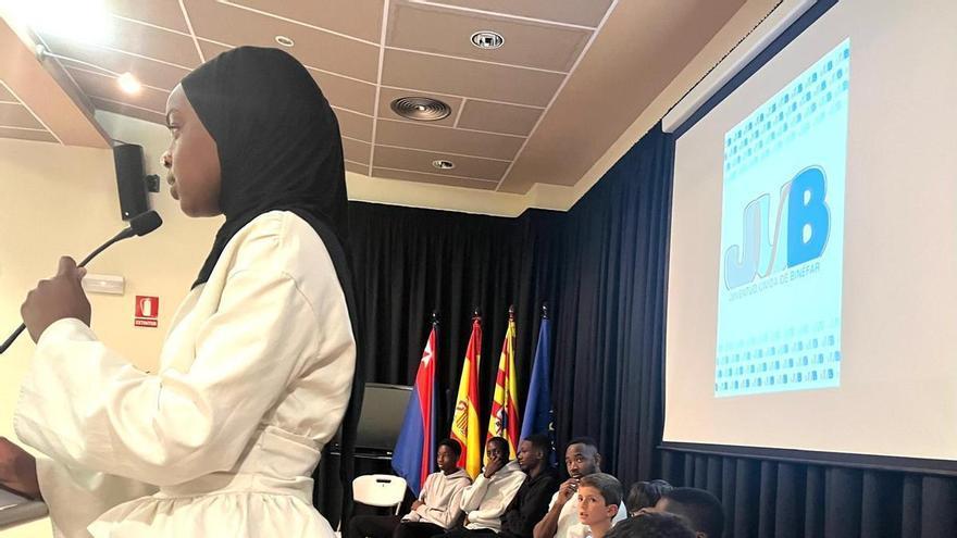 Binéfar abre la puerta a una integración real: “Hay una barrera social tremenda que vamos a romper”
