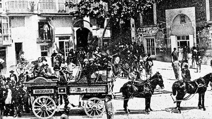 El carromato de Sequah en la plaza del Mercat de Palma.