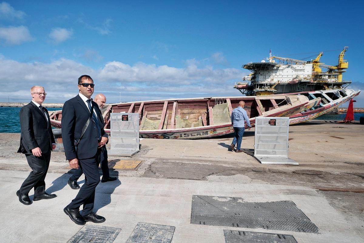 Inspección del recinto para la misa del papa León XIV en Tenerife