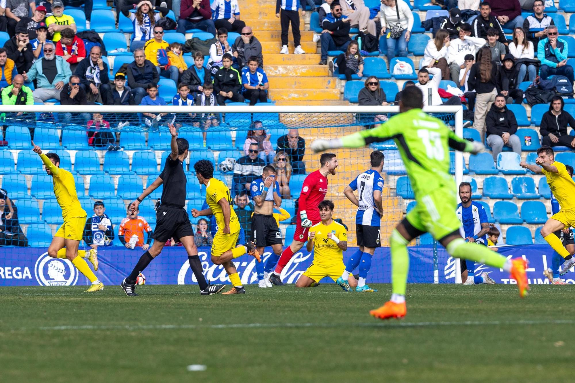 El Hércules pierde en el descuento en el Rico Pérez (0-1)