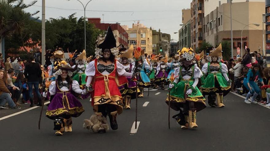 Las calles de Telde &#039;se visten&#039; de mascaritas