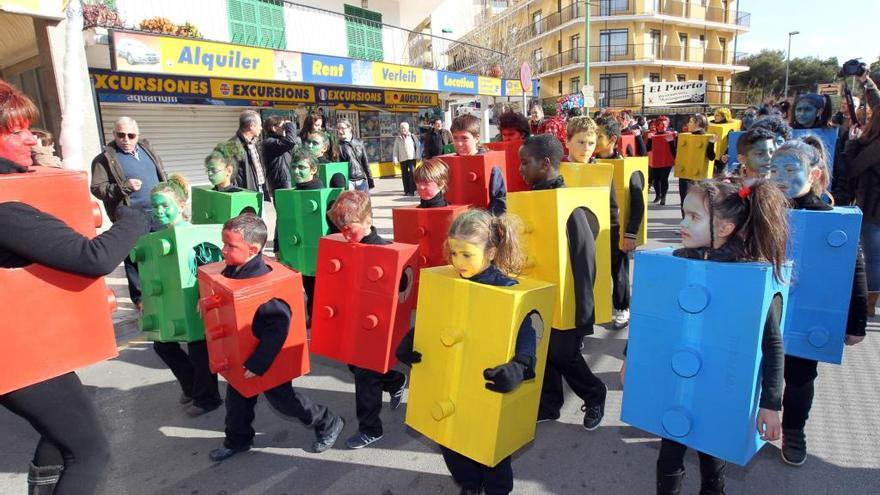 Una comparsa del desfile del año pasado.