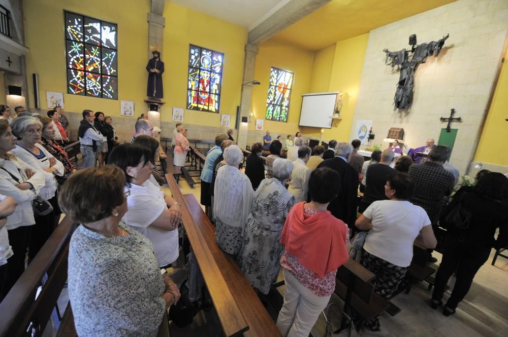 Funeral por el escritor Manuel García Galano