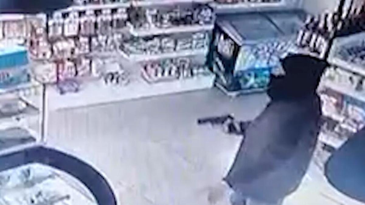 VÍDEO: Así fue el atraco con pistola en la gasolinera de Laviada, en Gijón