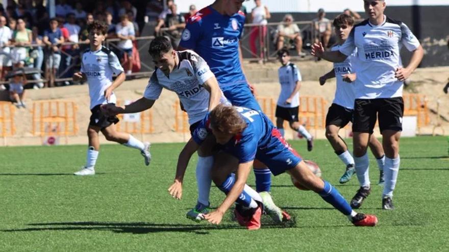 Gana La Cruz en Palencia y 0-0 del Mérida en casa