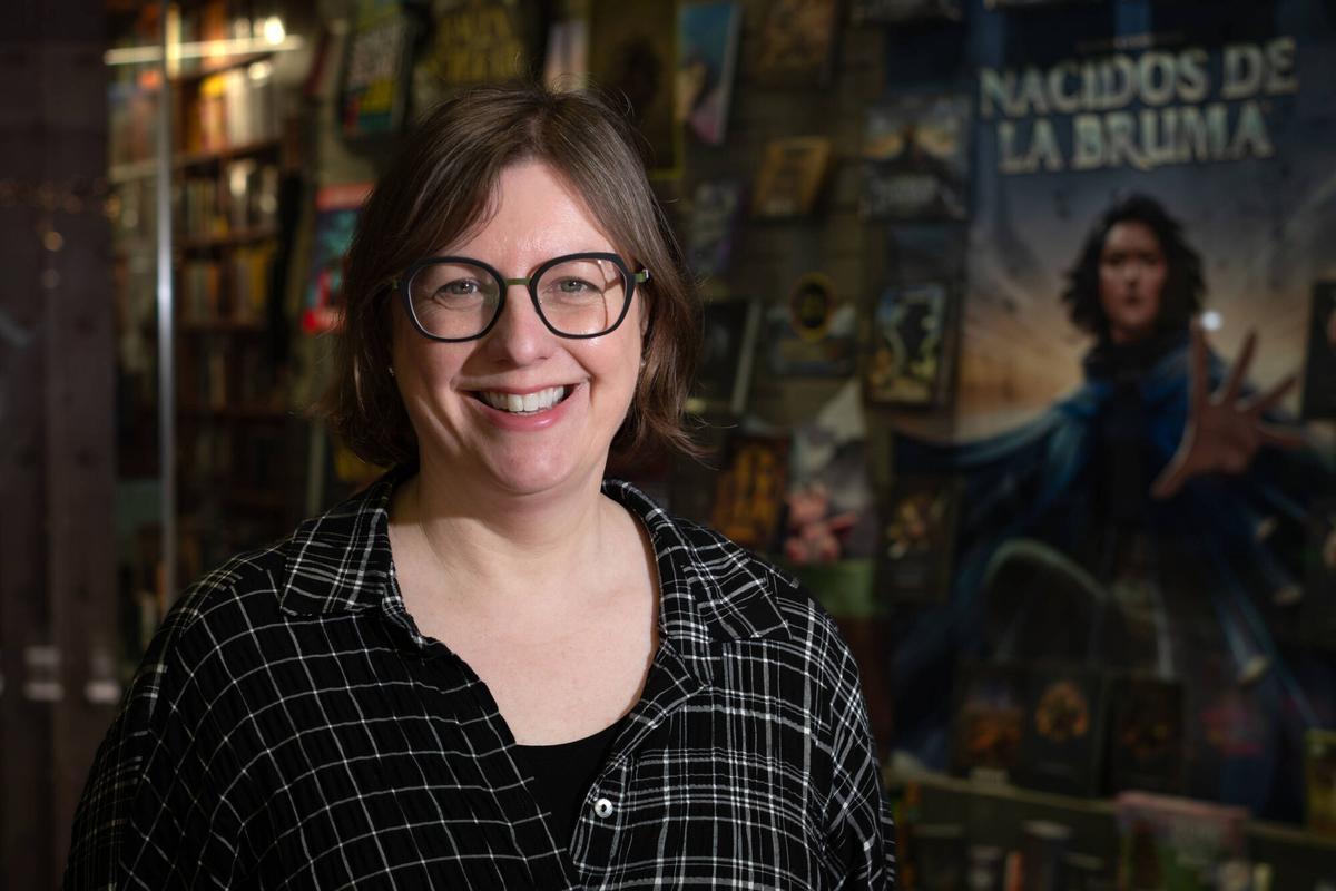 Antonia Hodgson, autora británica de 'The Raven Scholar', una fantasía épica