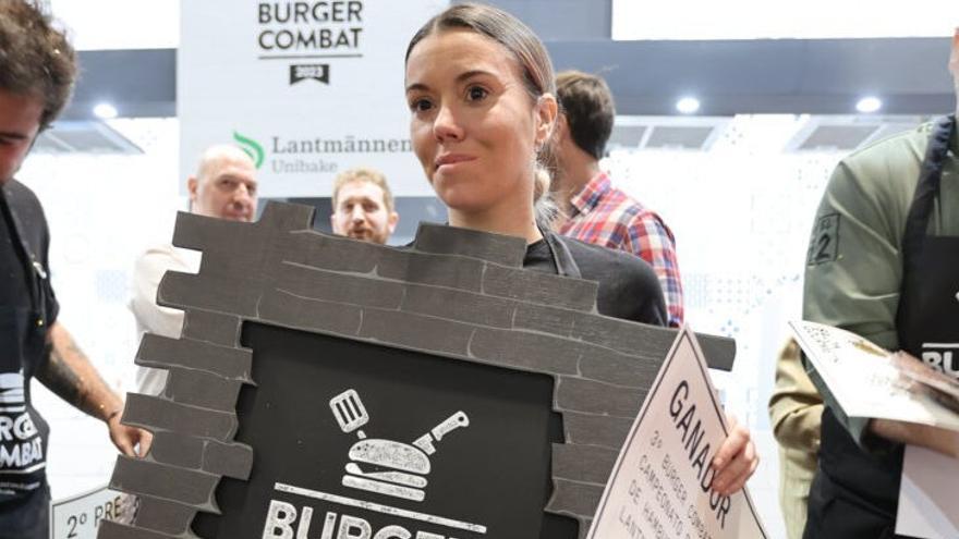 Mariana Hernández recibiendo el galardón en el Salón Gourmets