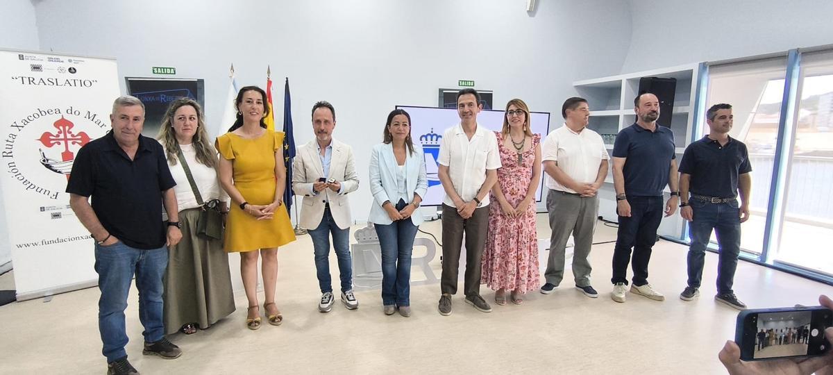 Algunas de las autoriades asistentes.