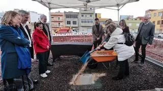 Apanate logra colocar la primera piedra de su complejo residencial tras 18 años de espera