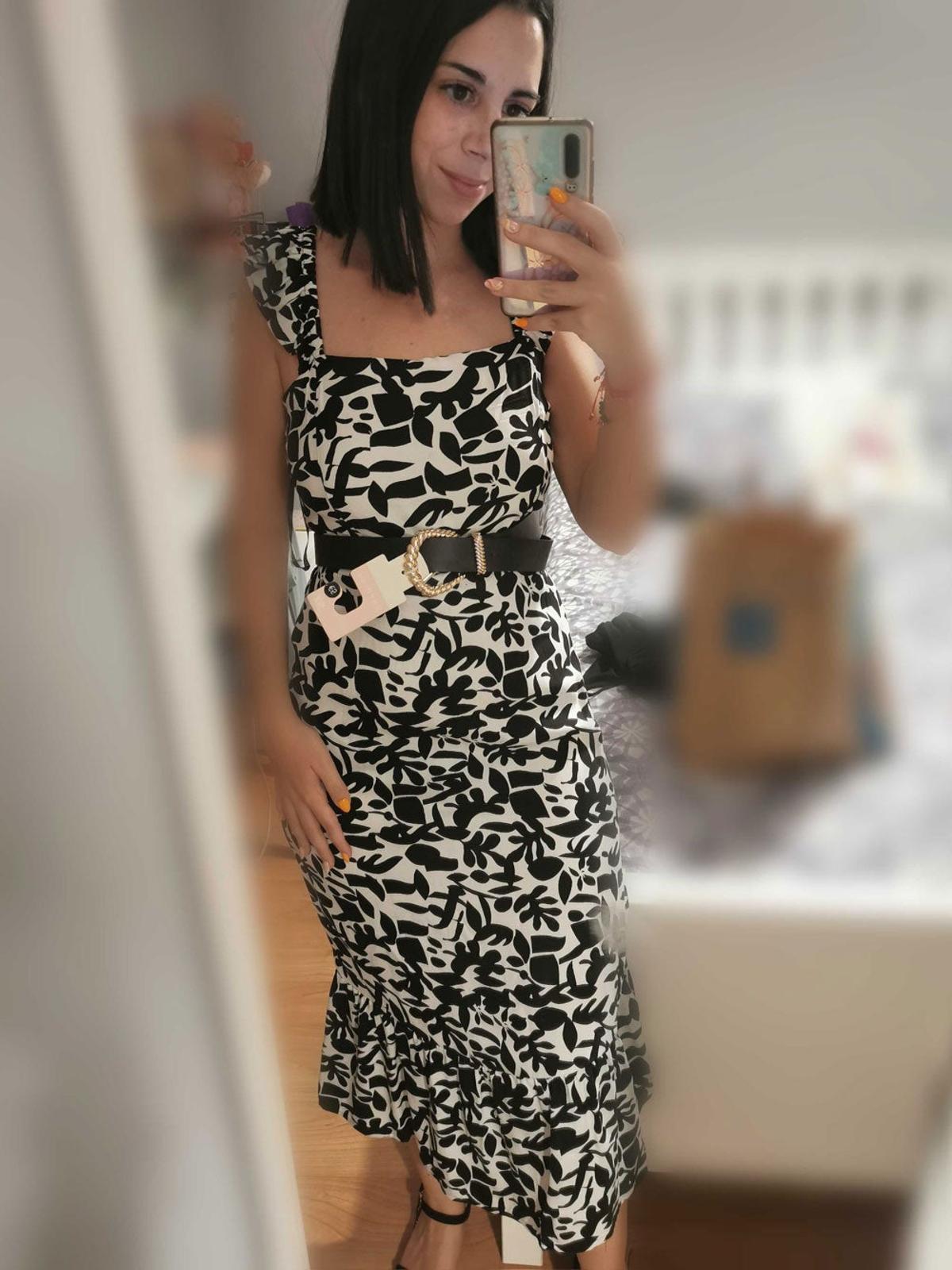 Redactora de Cuore con vestido de Primark